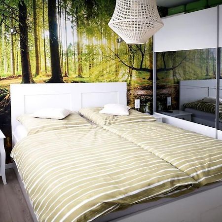 Haus Julia Direkt Am Hennesee Mitten Im Sauerland Meschede Exteriör bild