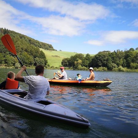 Haus Julia Direkt Am Hennesee Mitten Im Sauerland Meschede Exteriör bild