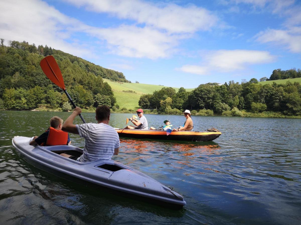 Haus Julia Direkt Am Hennesee Mitten Im Sauerland Meschede Exteriör bild